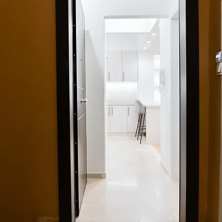 Luxury 3 Downtown פאטרה