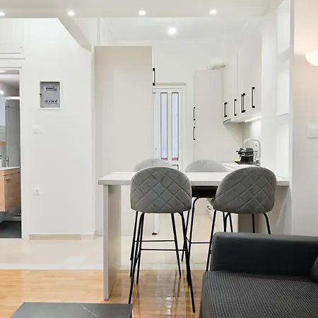 Luxury 3 Downtown * פאטרה