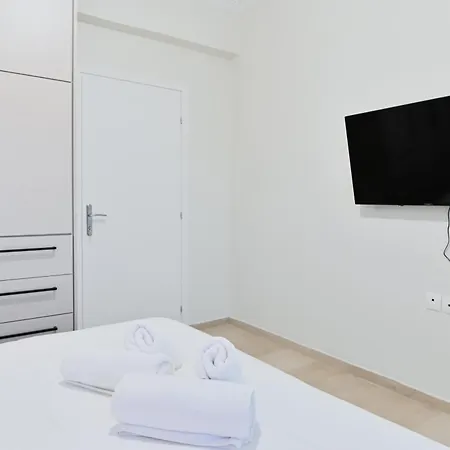 Luxury 3 Downtown Apartament Patras