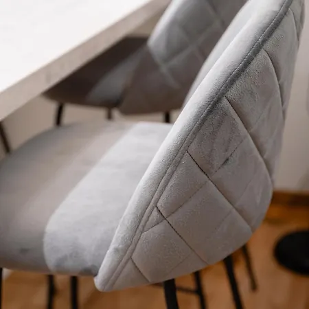 Luxury 3 Downtown Apartment