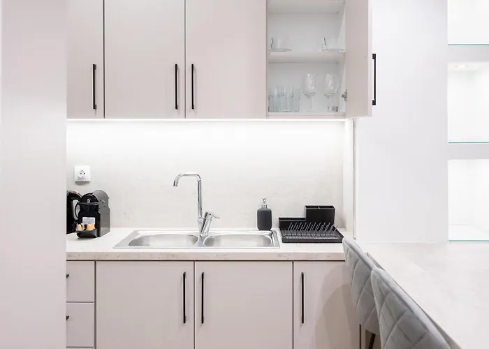 Luxury 3 Downtown * Patras