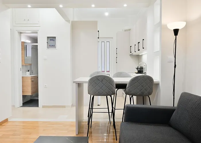 Luxury 3 Downtown * Patras