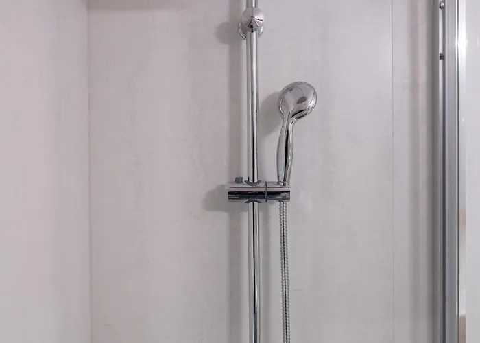 Luxury 3 Downtown Apartament *